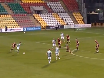 WATCH: Mandroiu and Watts fire...